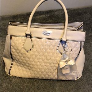 New Guess Lilabelle Handbag